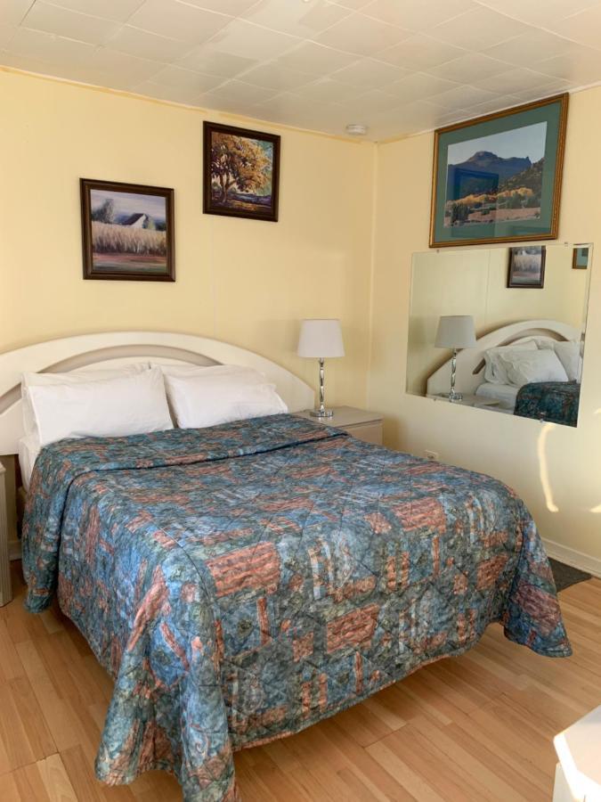 Motel Le Jardin ควิเบกซิตี้ ภายนอก รูปภาพ